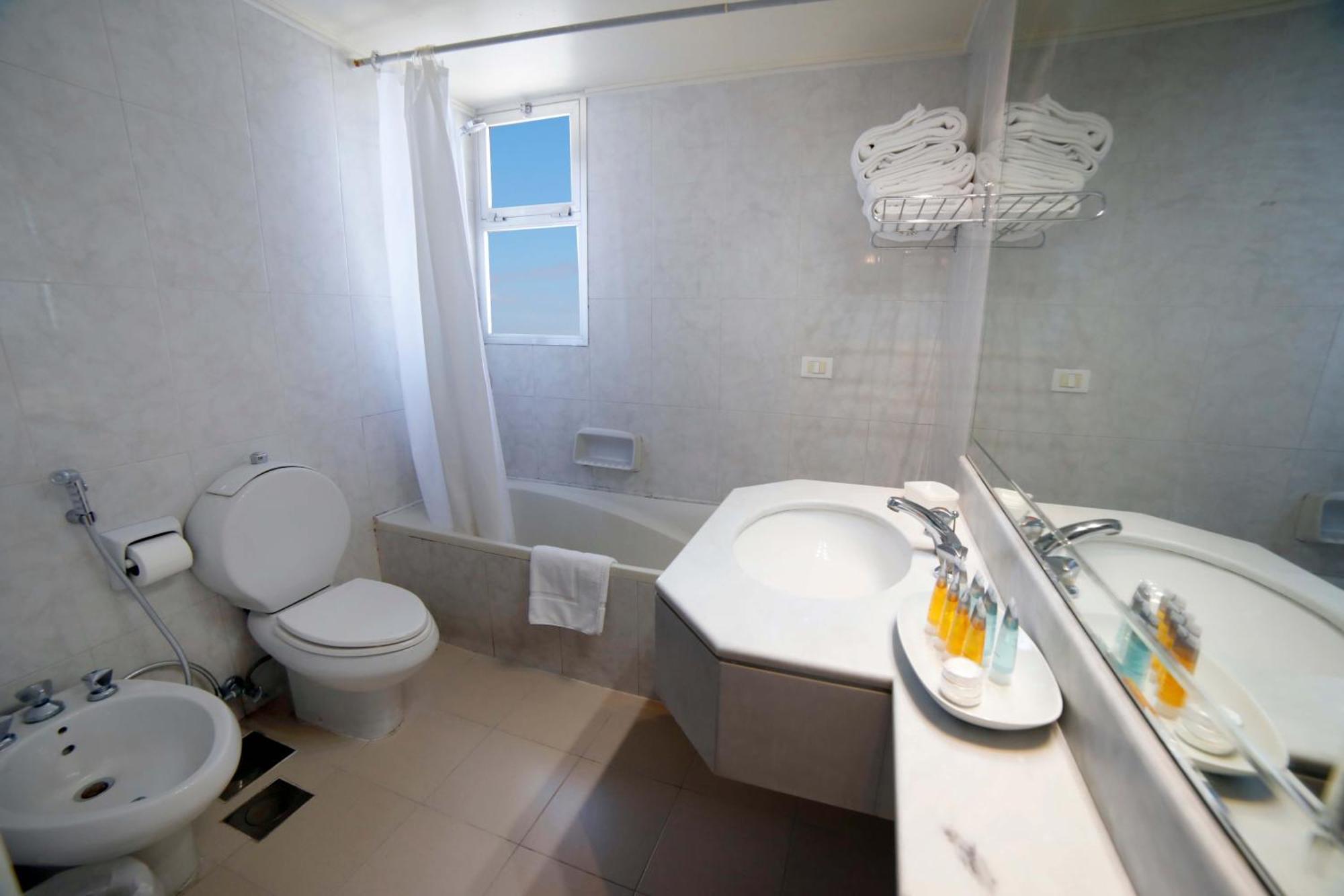 Holiday Home Suites Beirute Exterior foto